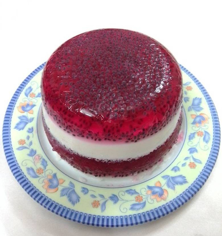 ژله تخم شربتی و ژله بستنی