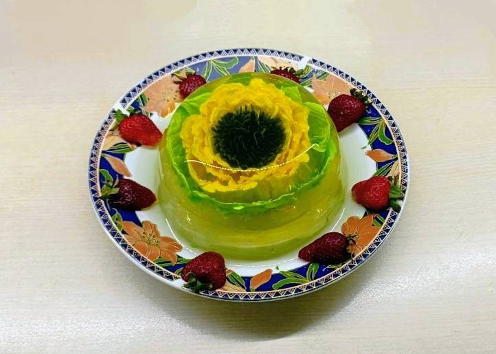 ژله تزریقی مدل گل آفتاب گردان